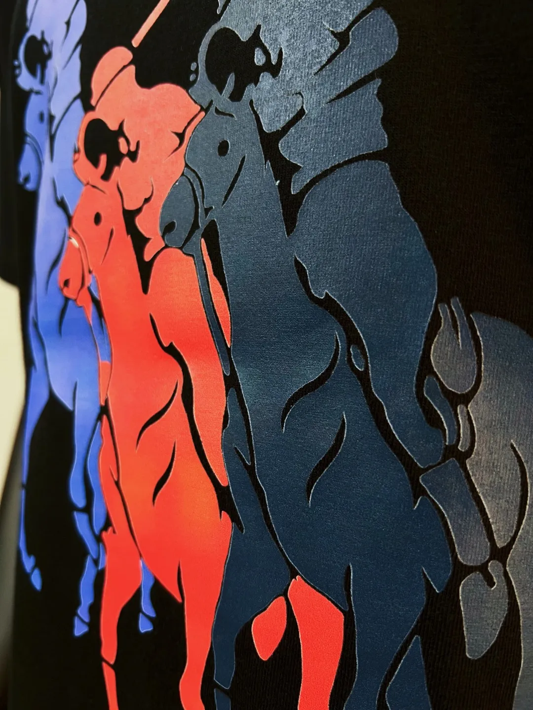 P140 Ralph Lauren 2026ss new spring and summer three-color logo equestrian knight print round-neck short-sleeved T-shirt; new products are available on the official website at the same time; strictly control the size of the LOGO; color matching and color matching; simple, fashionable and low-key connotation; selection of 240g double yarn pure cotton fabric; tight threaded neckline; back body crimping and boning; factory high-temperature anti-shrinkage process; not easy to deform and shrink after washing; essential clothing for three seasons; color: black White, sizes XS-L (can wear up to 200 pounds)